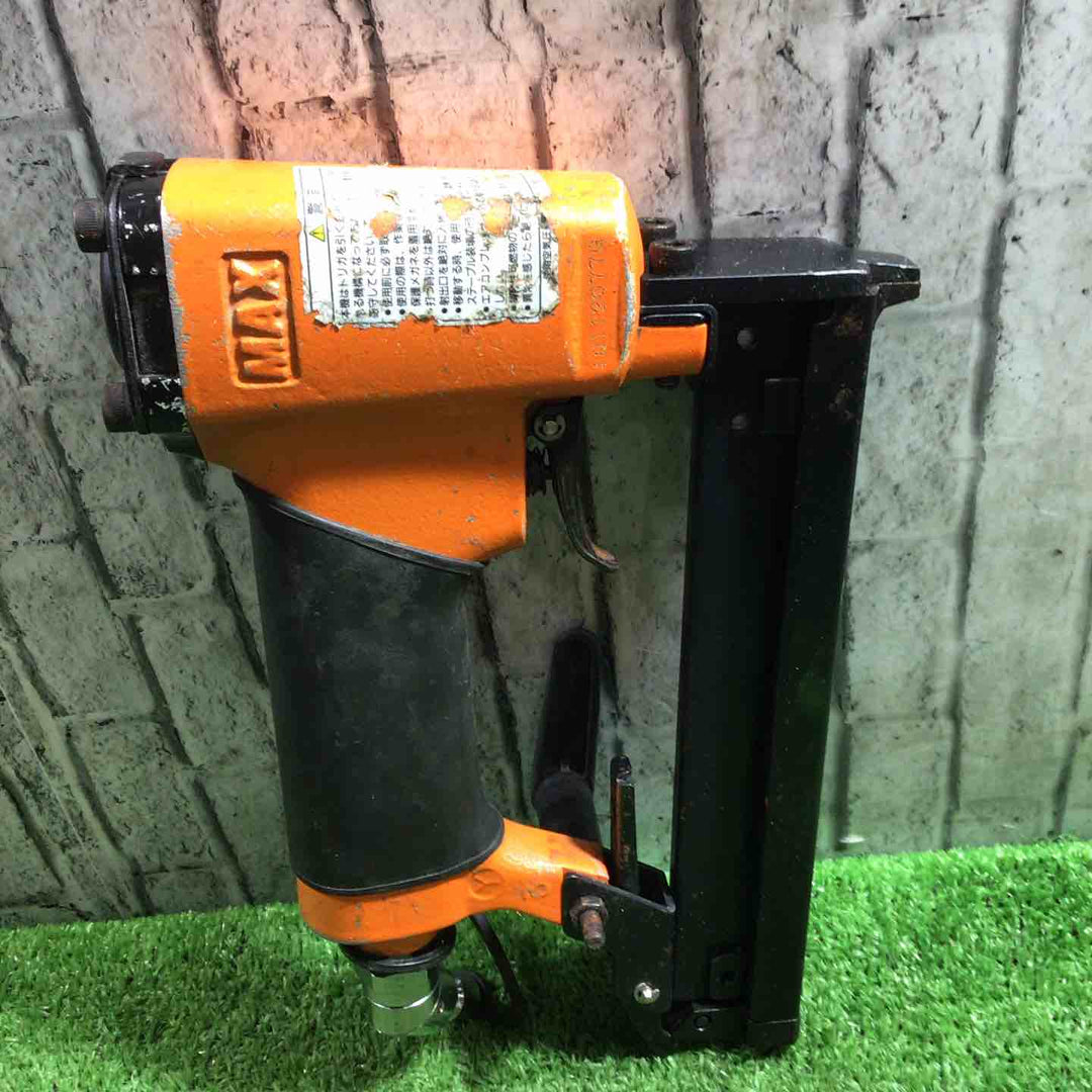 ◇マックス(MAX) 常圧エアタッカ F線ステープル用 (TA-20FP/222Fキュウオン)【川口店】