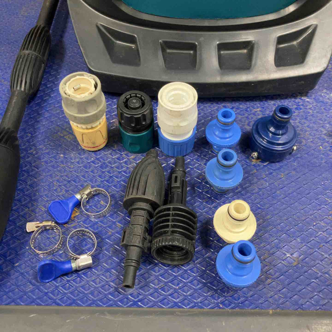 ☆マキタ(makita) 高圧洗浄機 MHW0800【草加店】