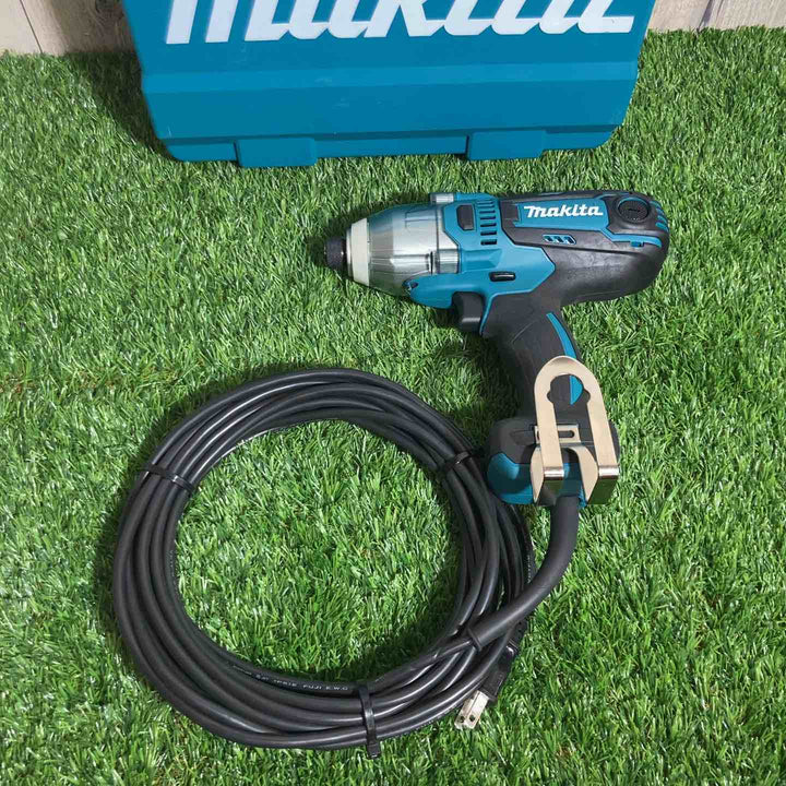☆マキタ(makita) インパクトドライバ TD0220【戸田店】