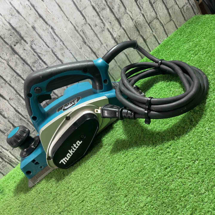 ☆マキタ(makita) 電気カンナ KP0800A 動作確認済【川口店】