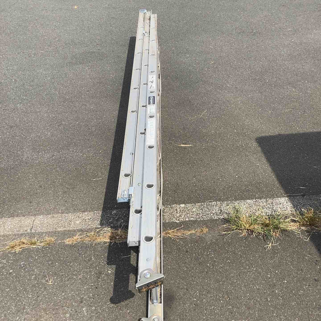 【中古品/店頭受取り限定】長谷川工業(ハセガワ/Hasegawa) 3連はしご HC3-2.0-80 (HC3-80)【東大和店】