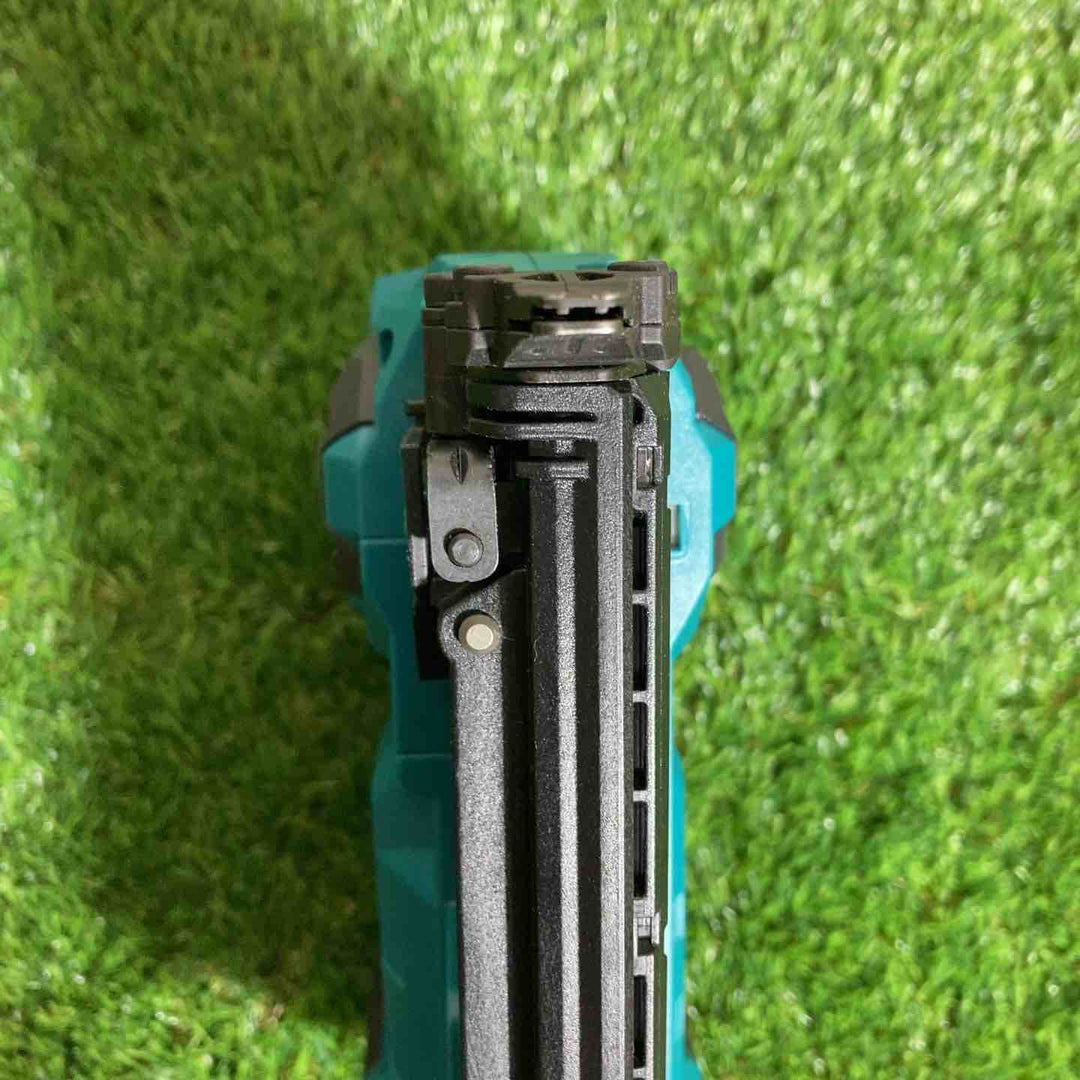 ◇マキタ(makita) 40Vmax コードレスフィニッシュネイラ FN001GZ  本体のみ【戸田店】