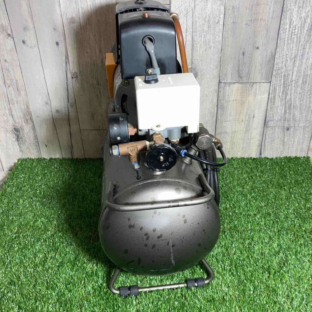 ◇日立産機(HITACHI) ベビコン 0.2LP-7S 常圧エアコンプレッサ【戸田店】