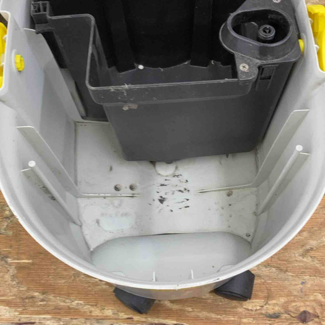 ◇ケルヒャー KARCHER カーペットリンスクリーナー 3001【柏店】