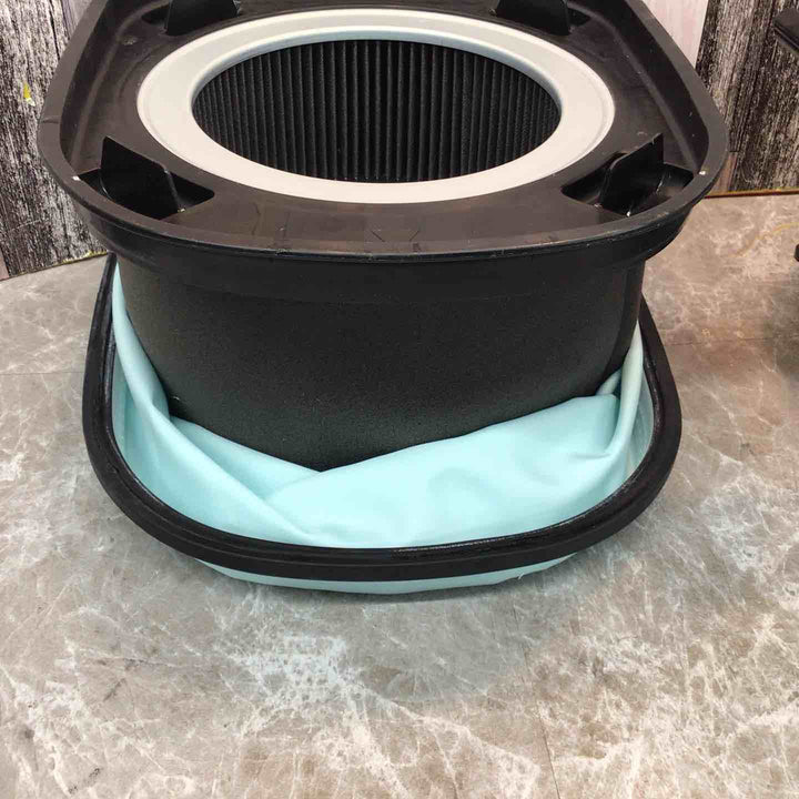 ★マキタ(makita) 粉じん専用 コードレス集じん機 VC157DZ【八潮店】