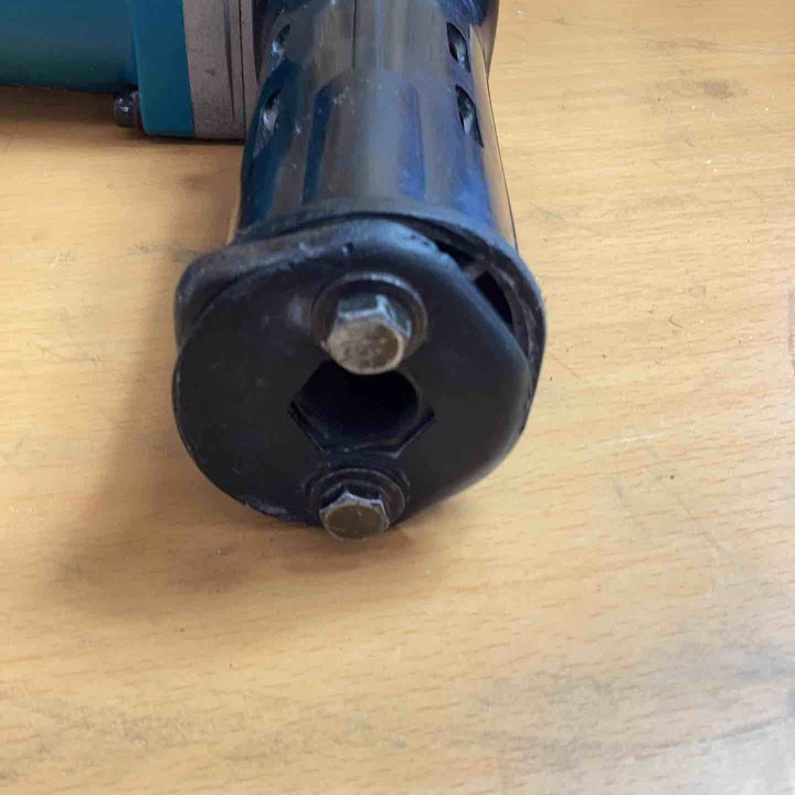 ★マキタ(makita) 電動ケレン HK1810【越谷店】