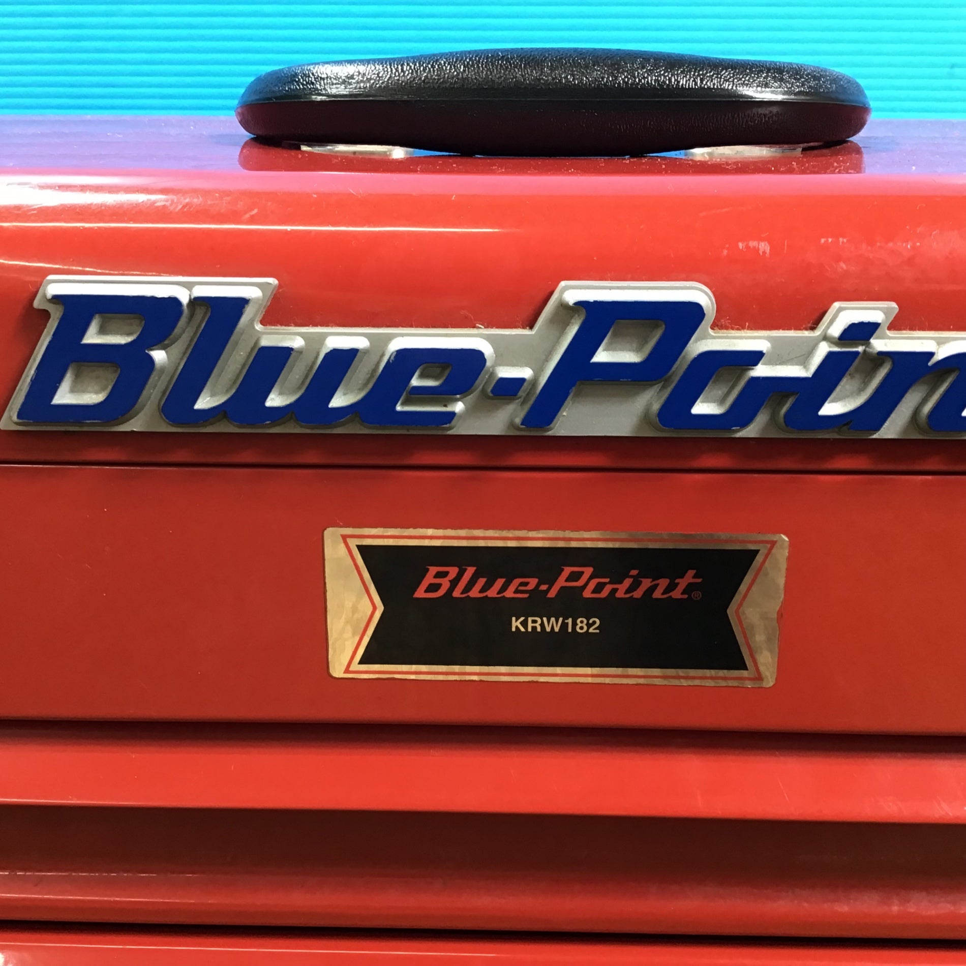 美品/中古品】ブルーポイント(BluePoint) 工具箱 KRW182【岩槻店】 – アクトツールオンラインショップ