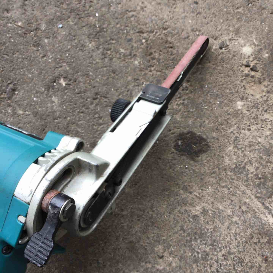 【中古品】 マキタ/makita ベルトサンダー・9032 【桶川店】