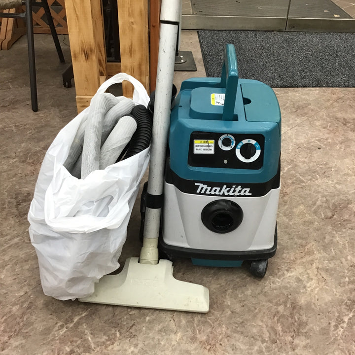 【店頭受取り限定】★マキタ(makita) 集じん機 乾湿両用 474(P)【所沢店】