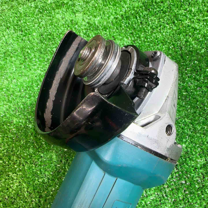 マキタ(makita) 100mmディスクグラインダ 9533B【桶川店】