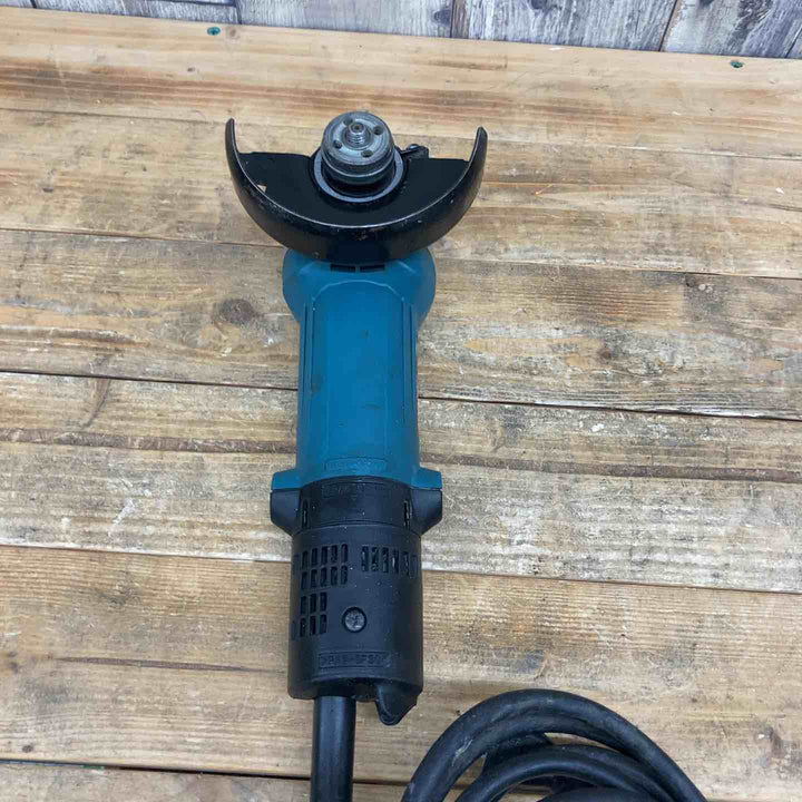 マキタ(makita) 100mmディスクグラインダ 9533BL 【東大和店】
