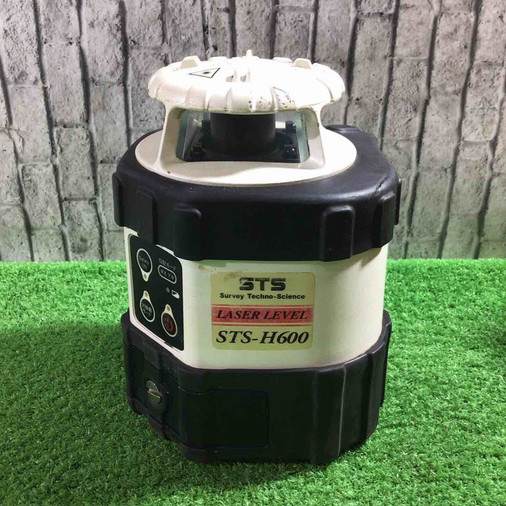 ◇STS  回転レーザレベル STS-H600(三脚付)【川口店】