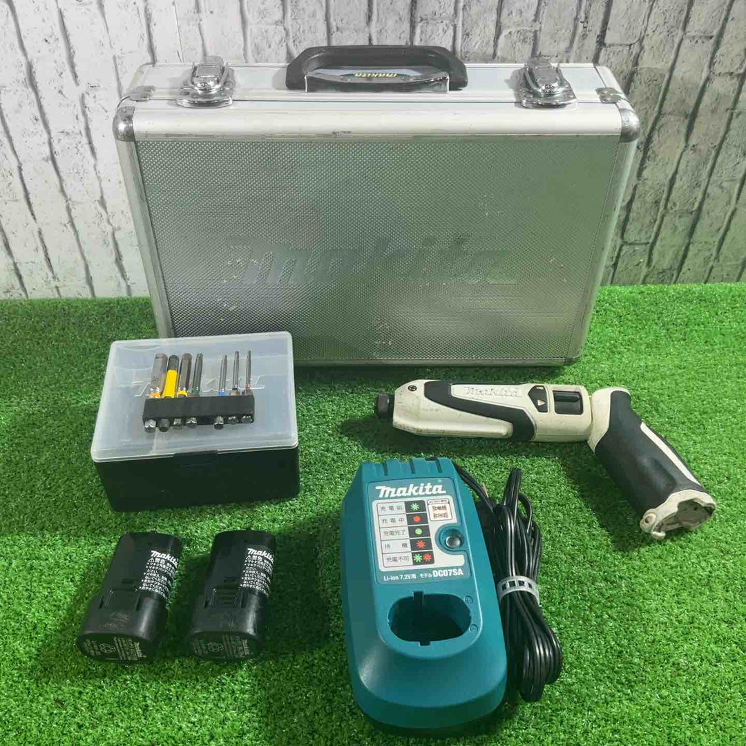 ☆マキタ(makita) コードレスペンインパクトドライバ TD021DSW 7.2V フルセット 動作確認済【川口店】