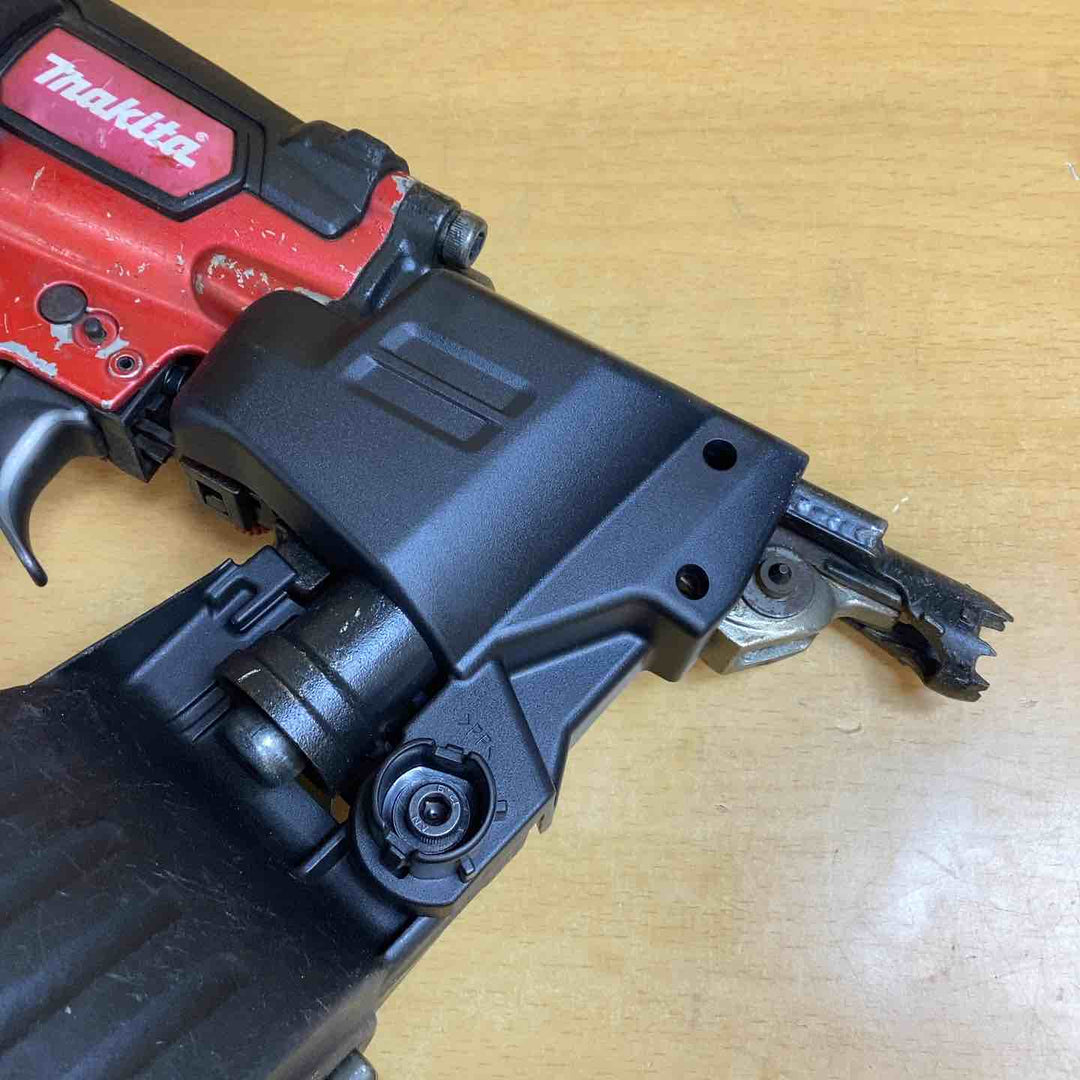 ★マキタ(makita) 高圧エア釘打ち機 AN533H【越谷店】