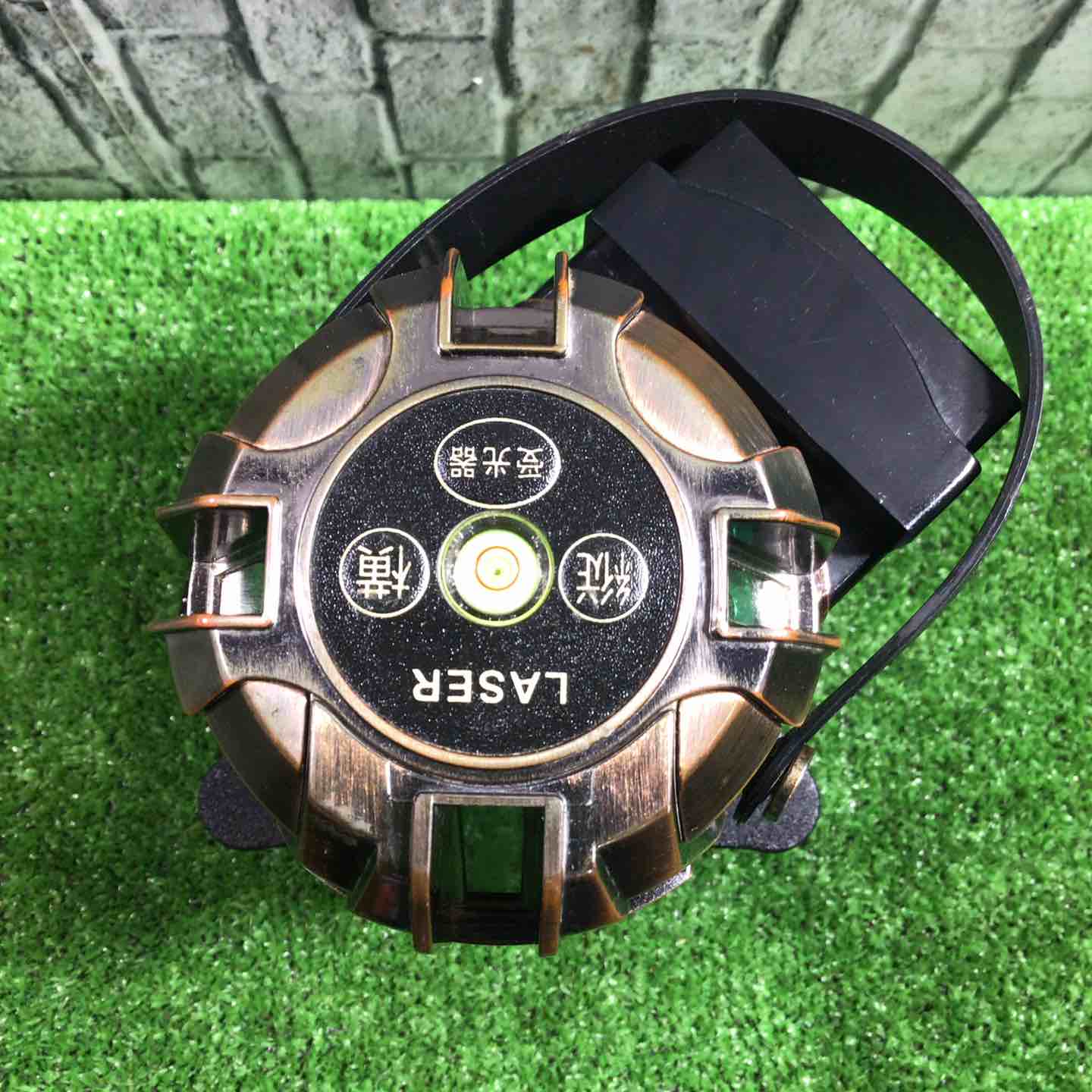 ◇テクノ販売 水平/垂直 グリーンレーザー墨出し器 LST-YG67【川口店