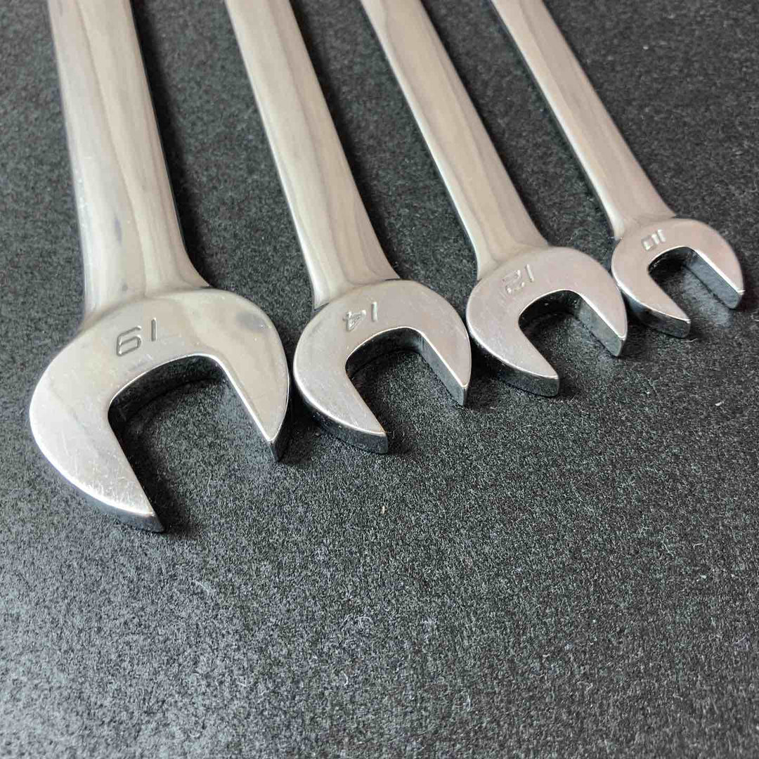【中古品】 スナップオン(Snap-on) OEXLM10 12 14 18 コンビネーションレンチ 4本まとめ【東大和店】