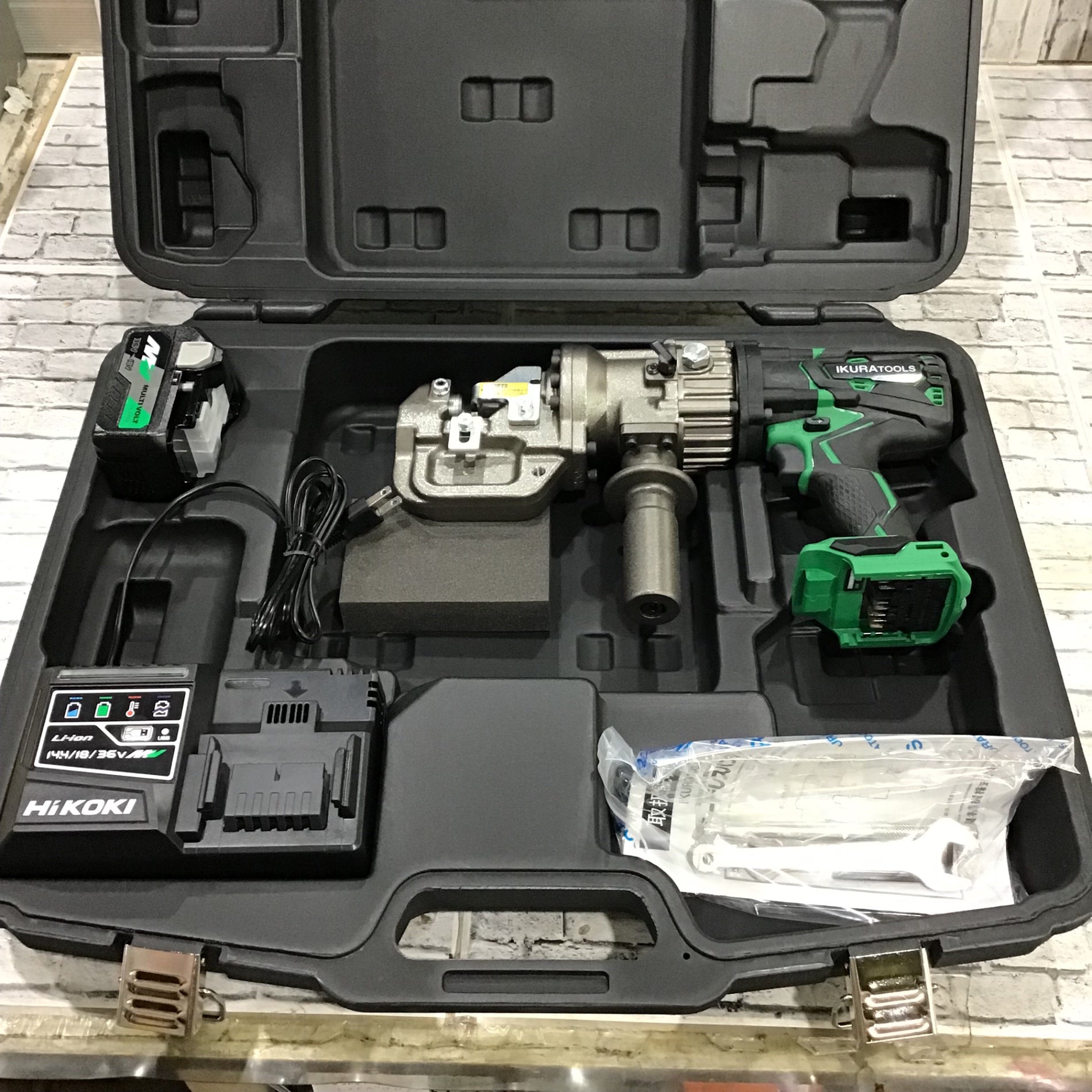 ☆育良精機(IKURA) コードレスパンチャー ISK-MP15LF【川口店