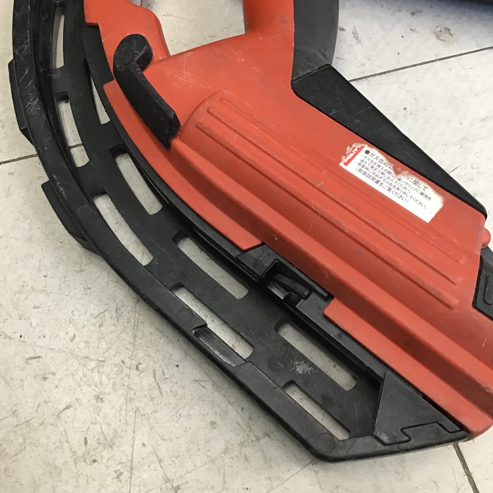 中古品】 ヒルティ/HILTI ガス式鋲打機 GX120 【鴻巣店】 – アクト
