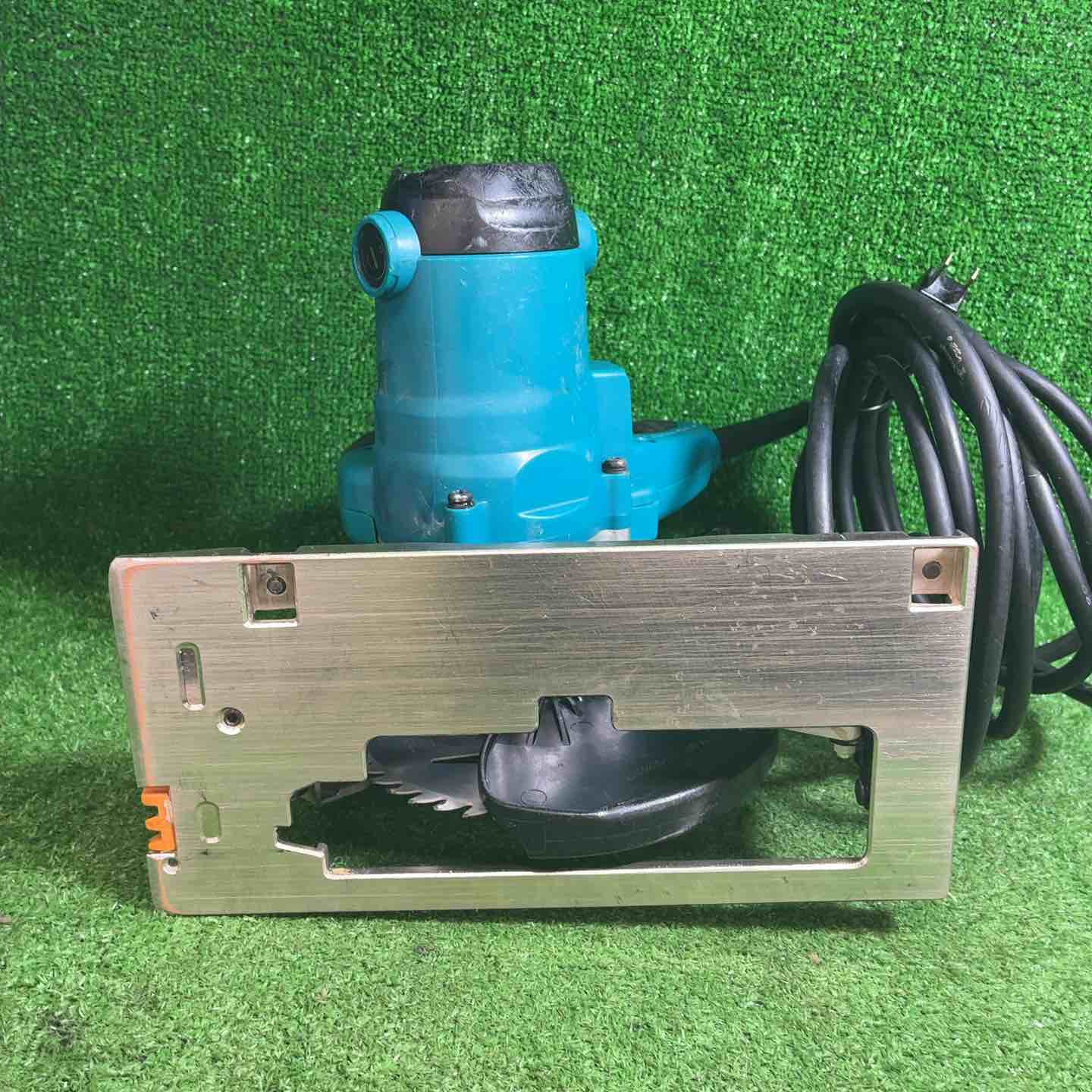 マキタ(makita) 電気マルノコ 5730S【藤沢店】 マキタ(makita) 電気マルノコ 5730S【藤沢店】 – アクトツール