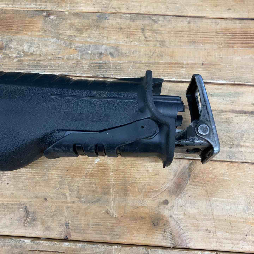 ★マキタ(makita) コードレスレシプロソー JR187DZK【東大和店】