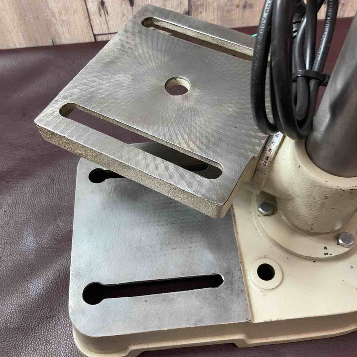 【中古品】 マキタ(makita) 卓上ボール盤 TB131 卓上穴あけ機 高精度穴あけ機 【東大和店】