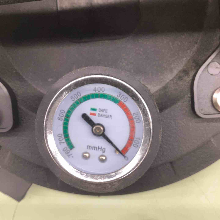 FA1003 バキュームリフター 真空吸着で運搬 100㎏ 画像のものが全てです 【越谷店】