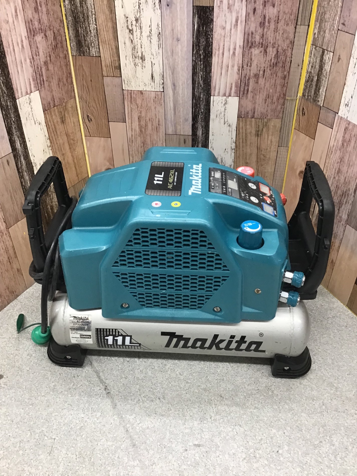 札幌市/清田区 makita/マキタ エアコンプレッサ AC462XL 静音 タンク容量11L/46気圧 一般圧/高圧対応 各2口 簡易動作確認済み  - その他