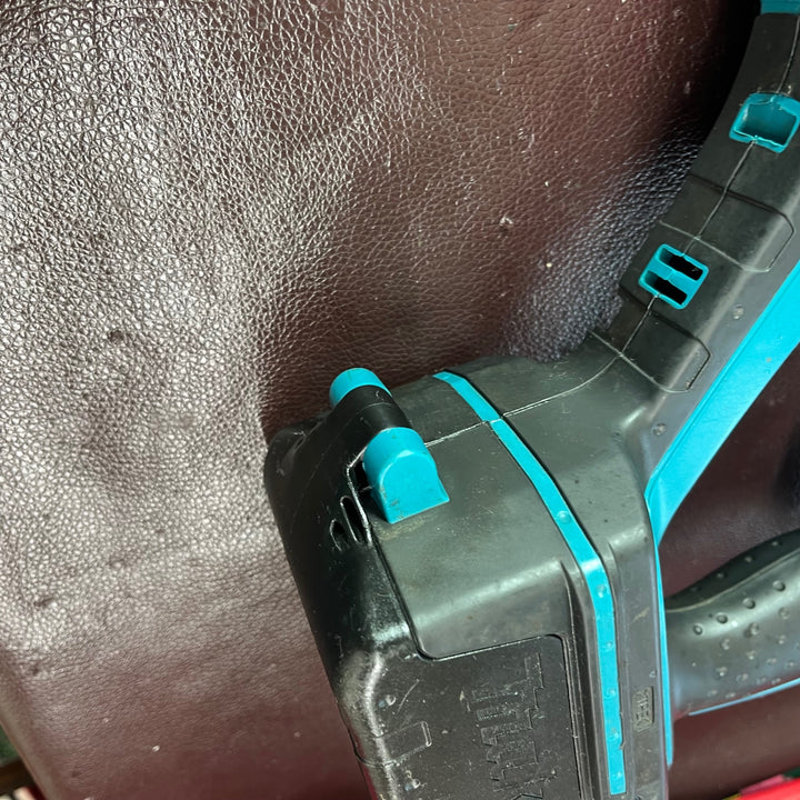 【中古品】★マキタ(makita) コードレスコンクリートバイブレータ VR350DZ【東大和店】