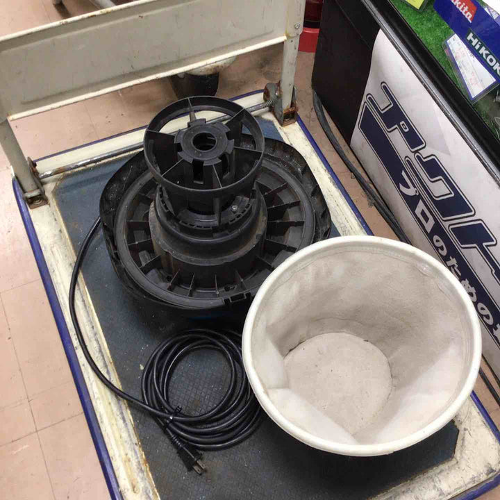◇マキタ(makita) 集じん機 470 乾湿両用【草加店】