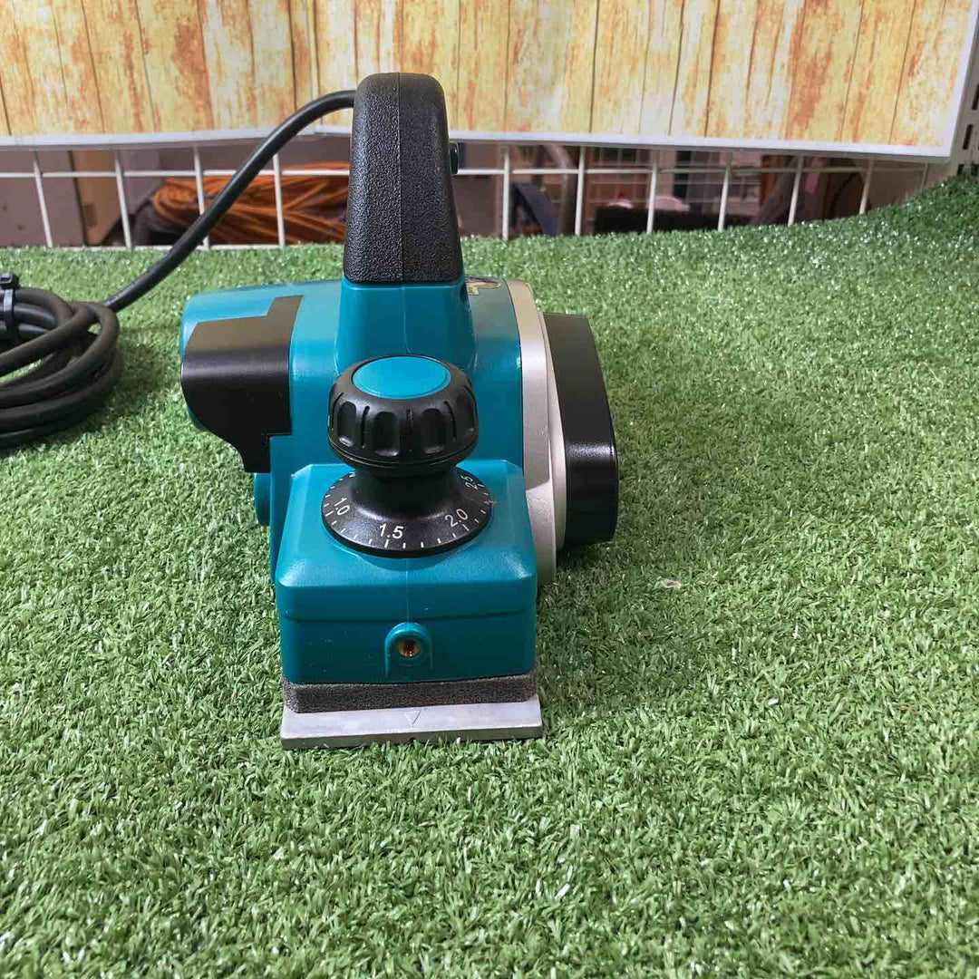 ☆マキタ(makita) 電気カンナ KP0800ASP 替刃式【川崎店】
