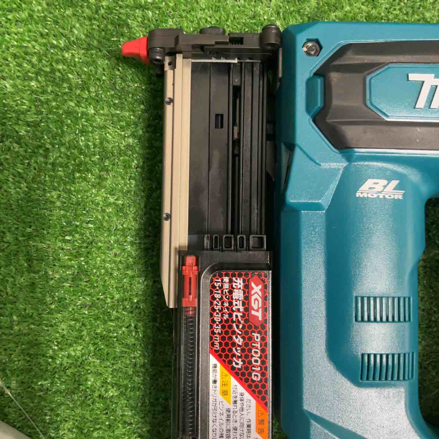 マキタ(makita) PT001GZK 35mmコードレスピンネイラ【船橋馬込店】【店頭取引限定】【中古】管理番号：IT2076YQVNCC マキタ(makita) PT001GZK 35mmコードレスピンネイラ【船橋馬込店
