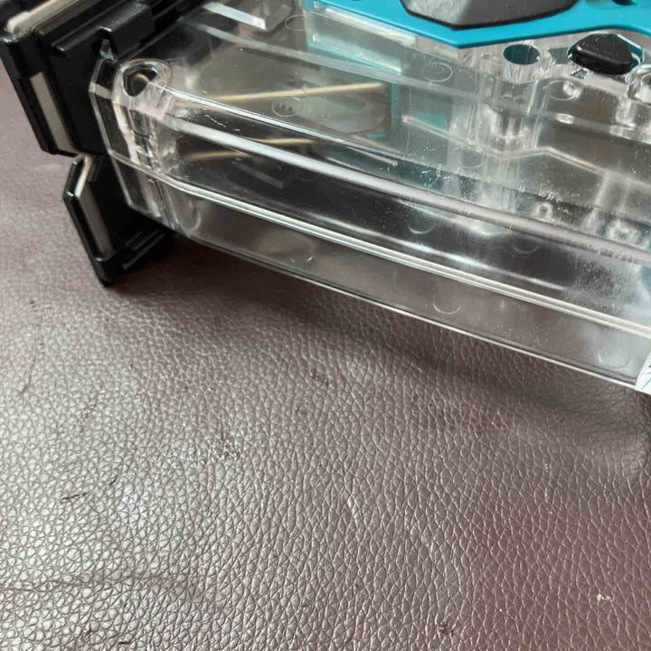 【中古品】★マキタ(makita) コードレスボードカッタ SD180DZ【東大和店】