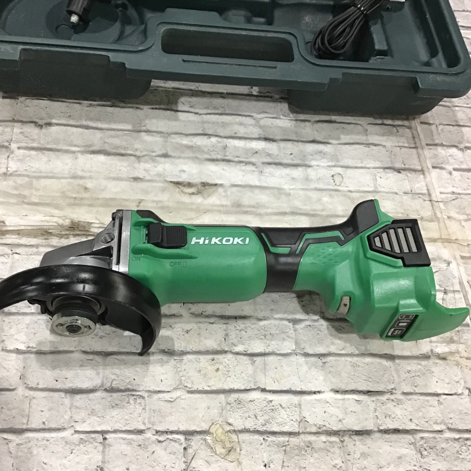 愛品館市原店】日立工機 G14DBVL 100mmコードレスグラインダ