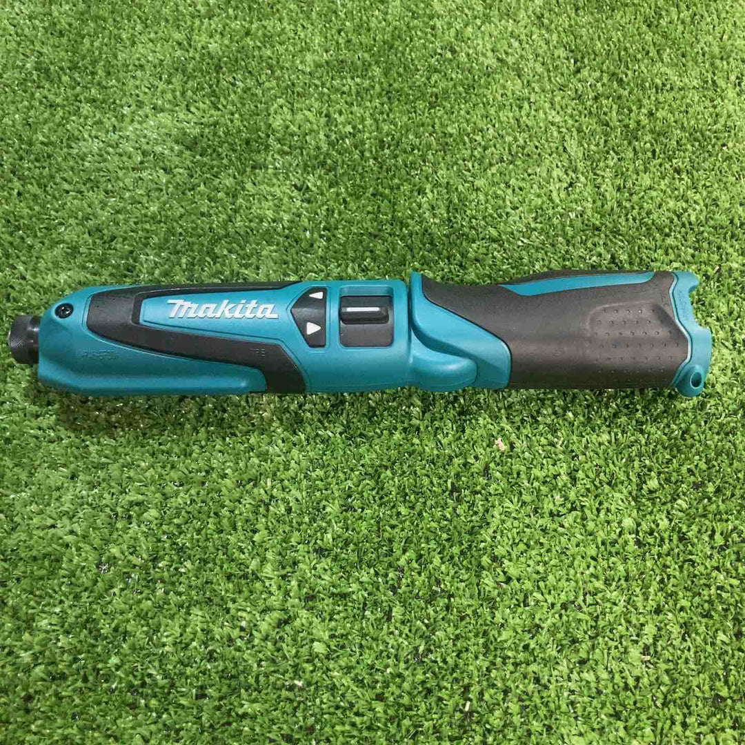 ☆マキタ(makita) コードレスペンインパクトドライバ TD021DSHSP【川崎店】