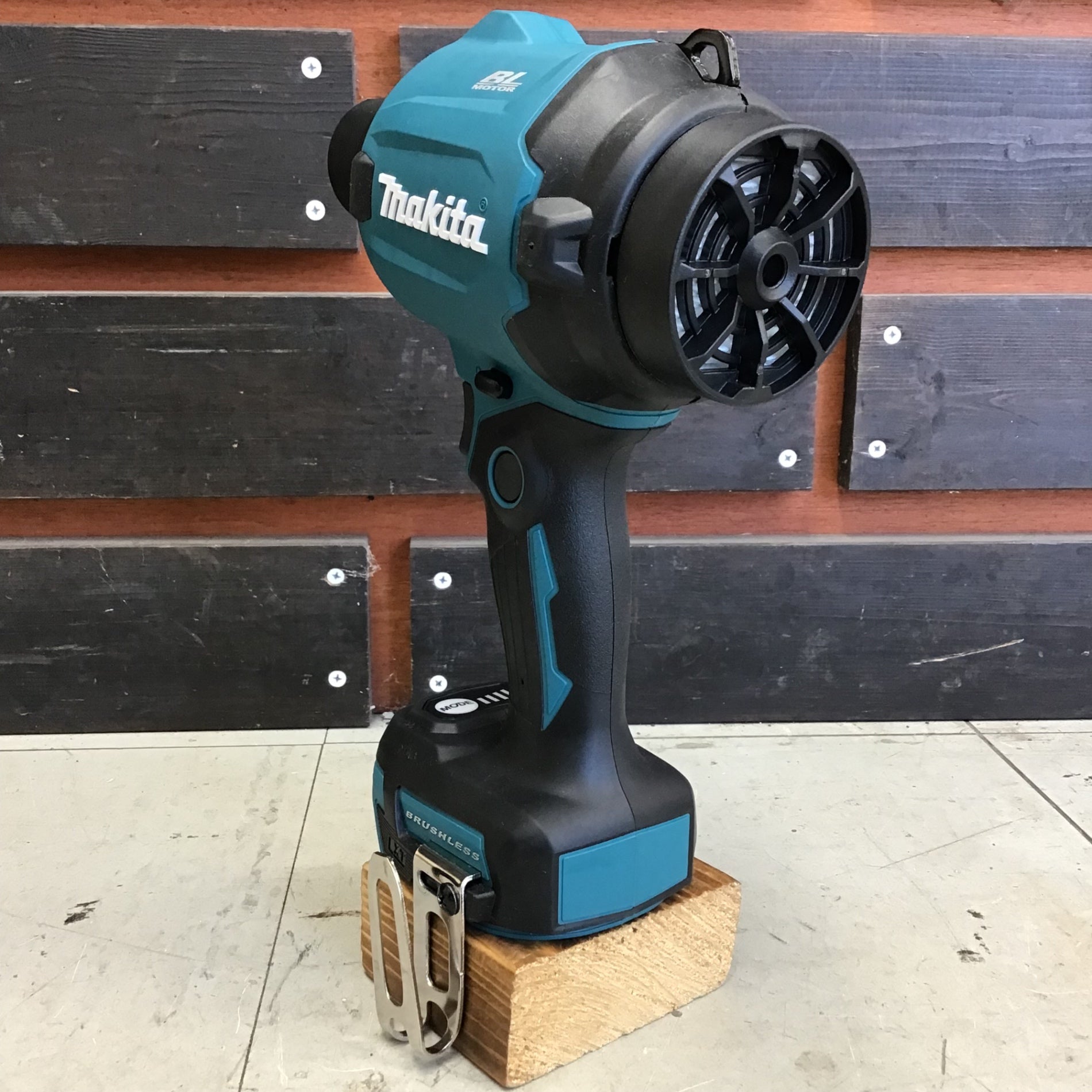 中古美品】マキタ/makita コードレスエアダスタ AS180DZ 【鴻巣店