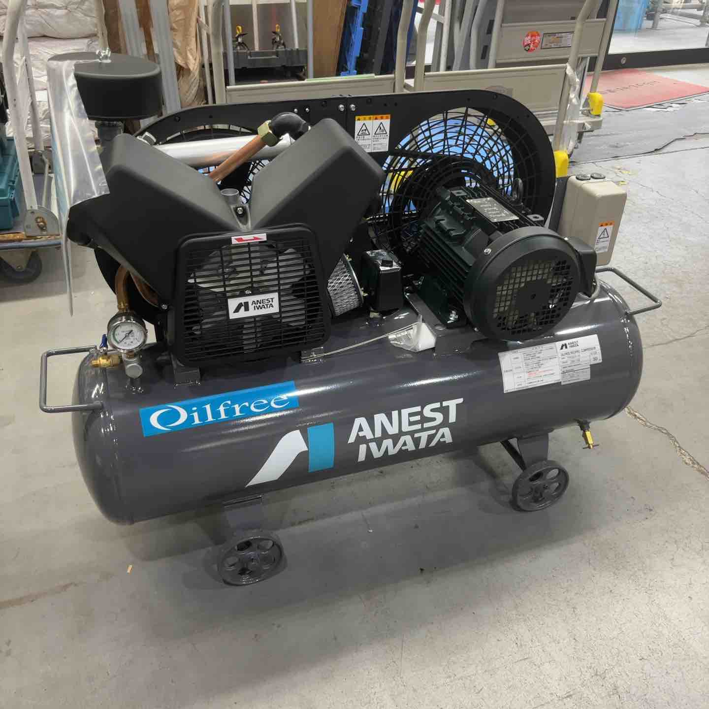 店頭受取り限定】アネスト岩田 レシプロコンプレッサ(タンクマウント