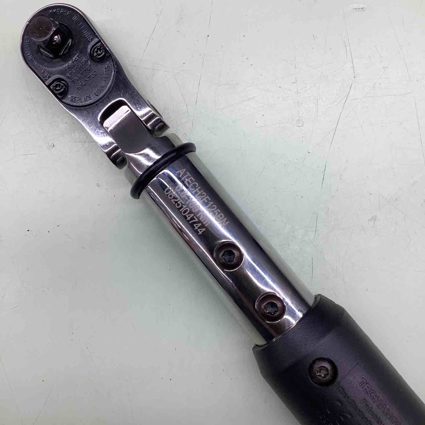 スナップオン(Snap-on) 3/8” Nm デジタルトルクレンチ ATECH2F125BN