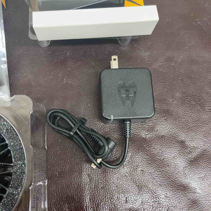 【未使用品(店頭展示品)】 バートル(BURTLE) 空調服用ファン&バッテリーセット(AC10/AC10-2) AC102SET 2026年 【東大和店】