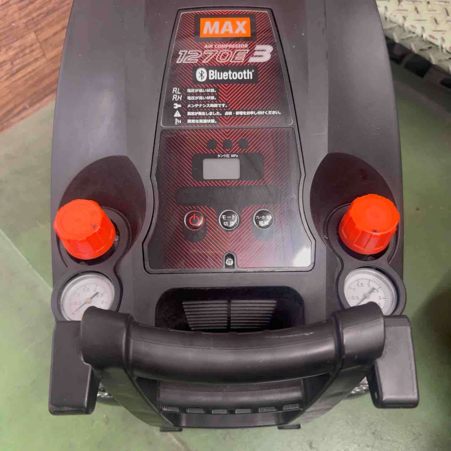中古品】マックス(MAX) エアコンプレッサー AK-HH1270E3_ブラック 充填