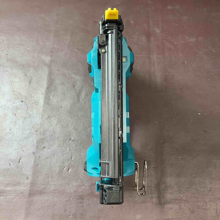 【中古美品】 マキタ(makita) 40Vmax 40mm コードレスフィニッシュネイラ FN001GZK 【東大和店】