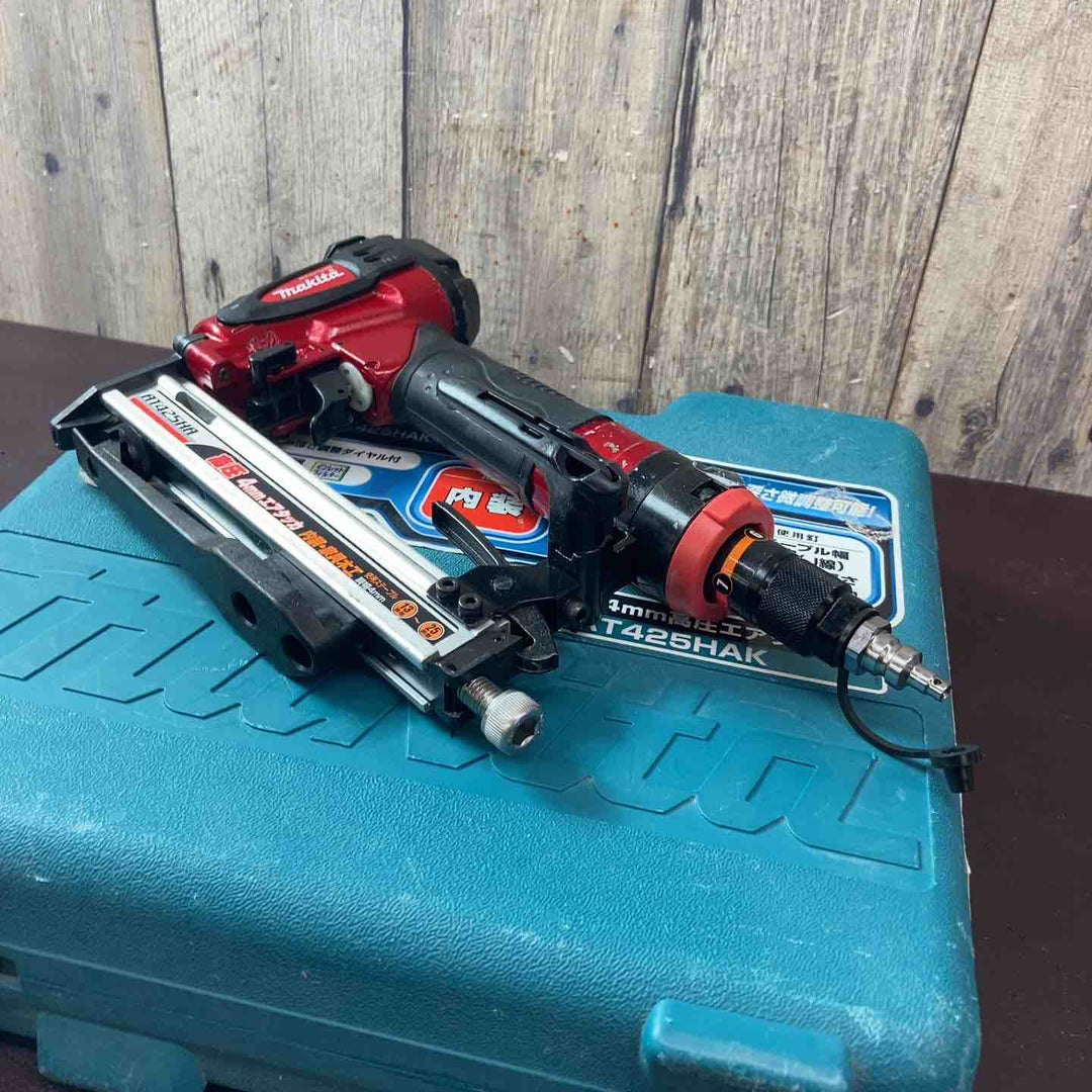 【中古品】 マキタ(makita) 高圧エアタッカ AT425HAK 【東大和店】