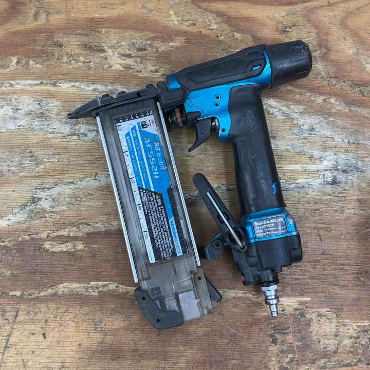 ★マキタ(makita) 高圧フィニッシュネイラ AF552HM【柏店】
