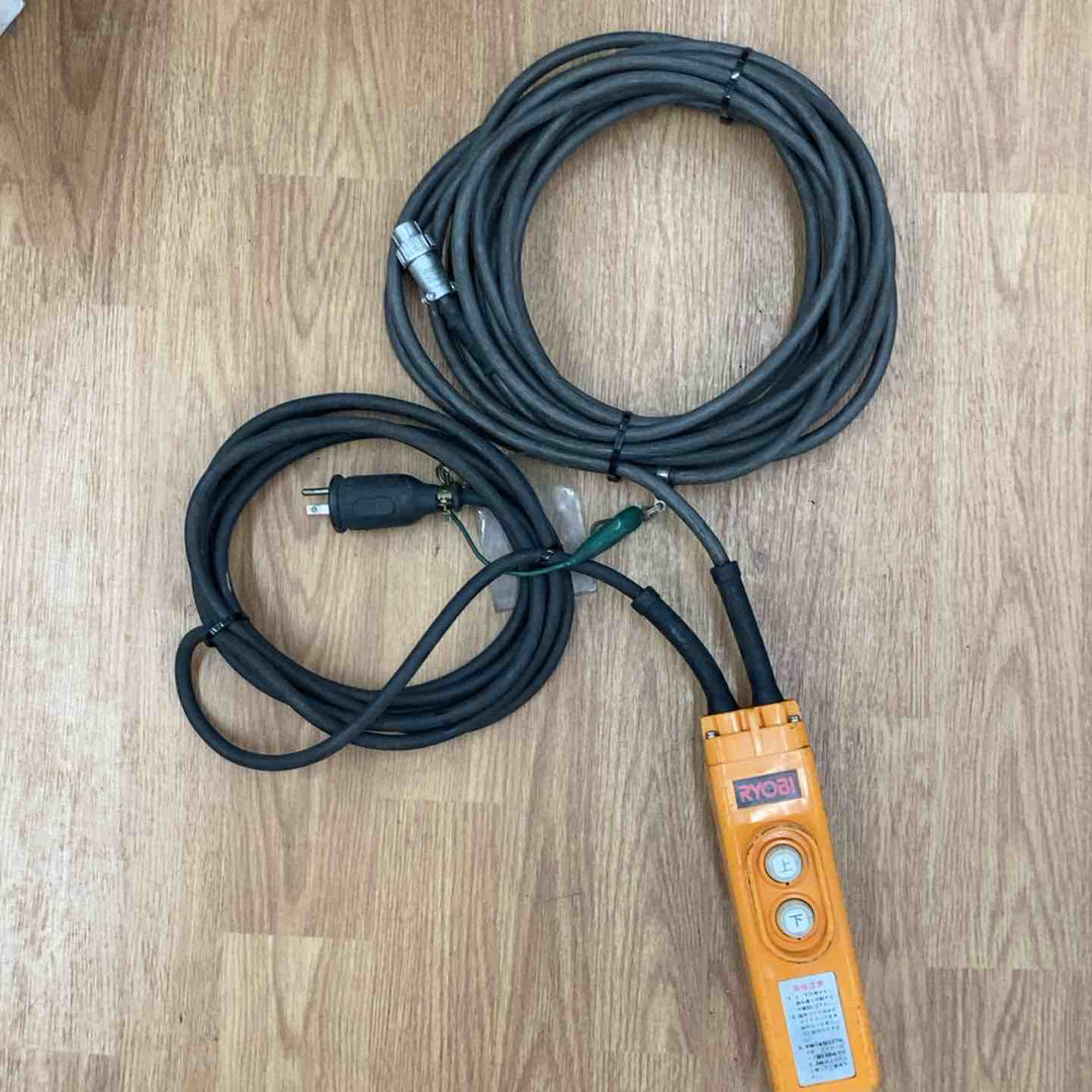 ★リョービ(RYOBI) ウインチ WI-195 200kg 30m【岩槻店】