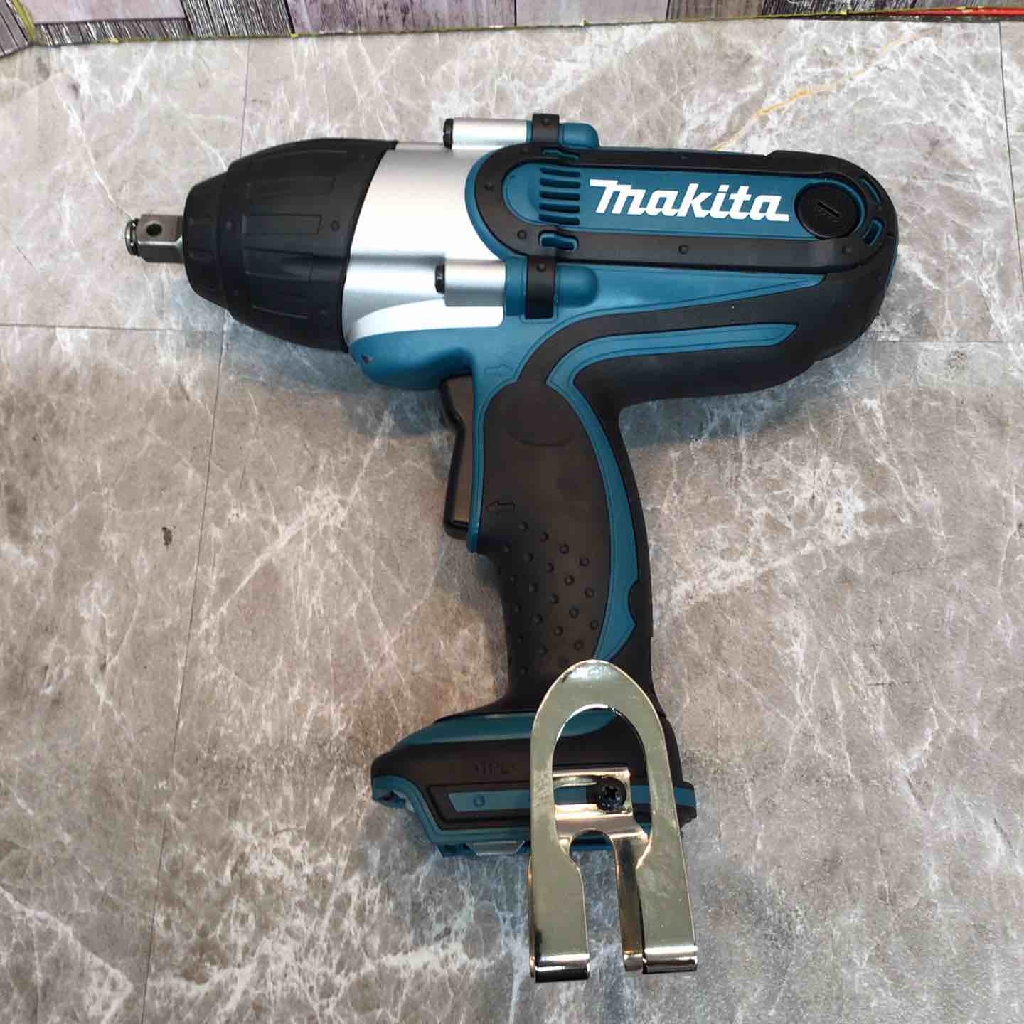 ☆マキタ(makita) コードレスインパクトレンチ TW450DZ【八潮店