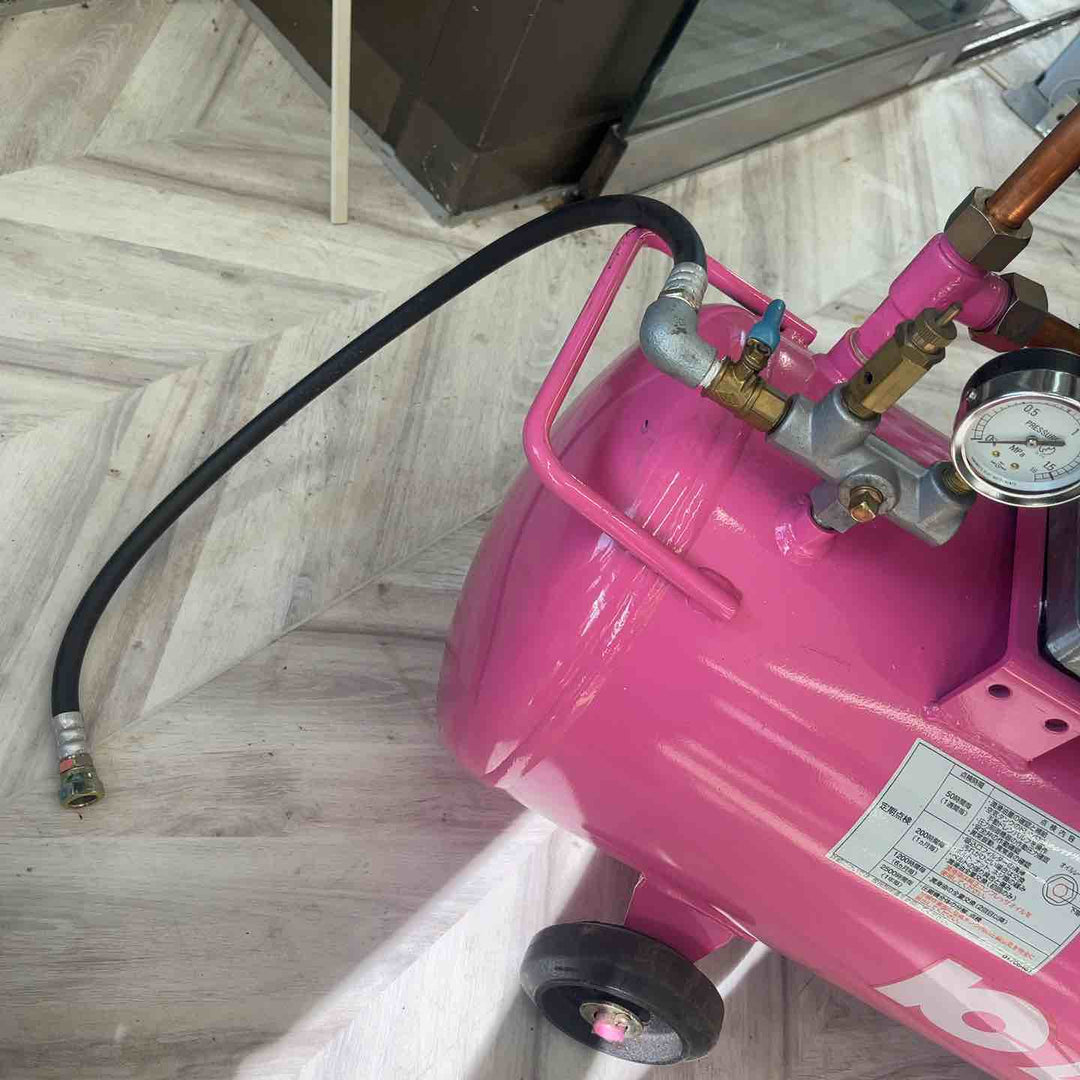 【店頭受取り限定】アネスト岩田 レシプロコンプレッサ Y-22/L22P-10 -S13【越谷店】