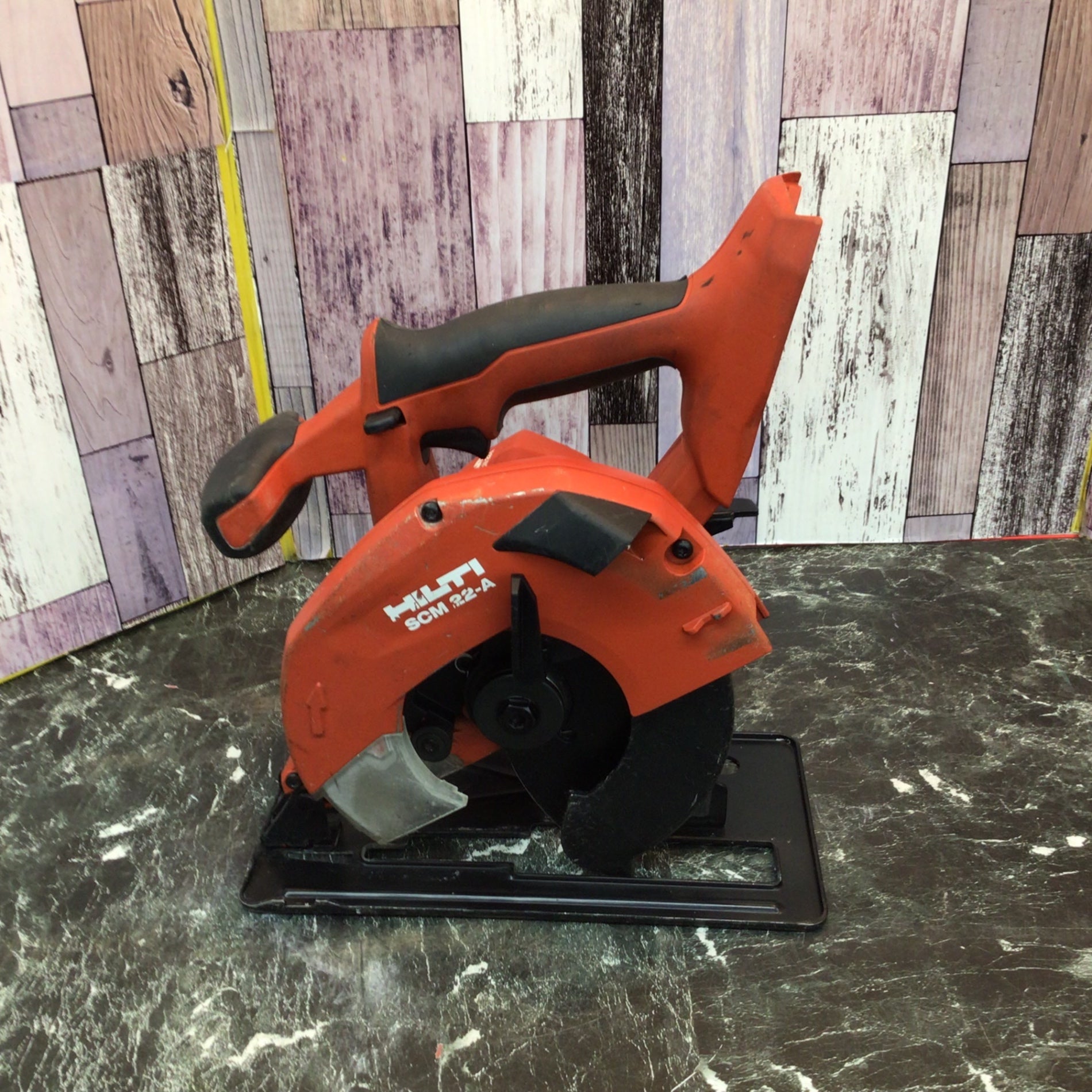 〇ヒルティ(HILTI) コードレスチップソーカッター SCM22-A 〇ヒルティ(HILTI) コードレスチップソーカッター SCM22-A