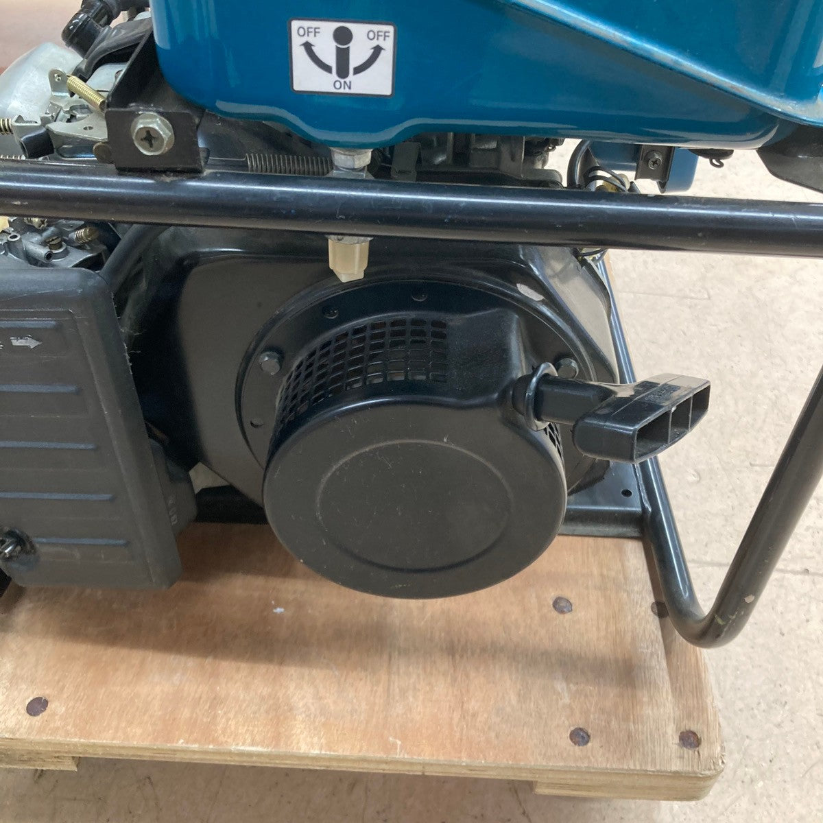 中古品/店頭受取り限定】◇スズキ ガソリン発電機 SV2300H【東大和店