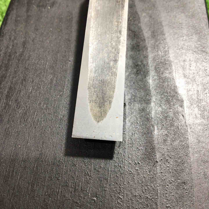 清忠 叩き鑿 全長約275mm 先端幅約15mm 柄の根元に割れあり 【川口店】