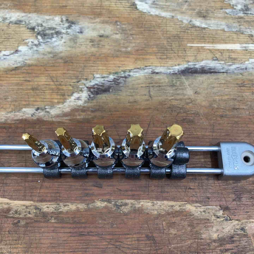 ▲ネプロス(nepros)9.5sq.T型トルクスビットソケットセット[5コ組]NTQ6T05A【柏店】