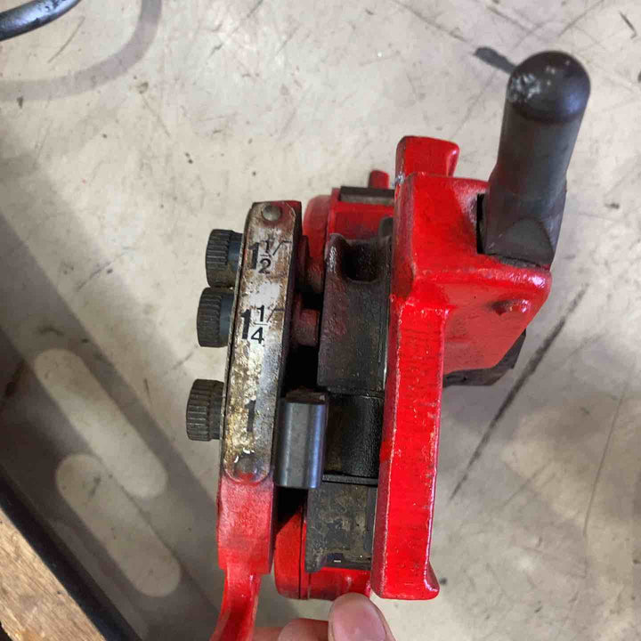 【店頭受取り限定】◇レッキス(REX) ねじ切り機 N40A3 N40AⅢ【町田店】